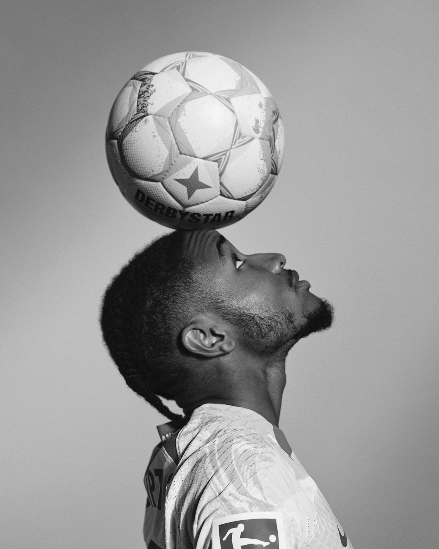 Christopher-Nkunku-Red-Bull-portrait-by-Robert-Wunsch-ball