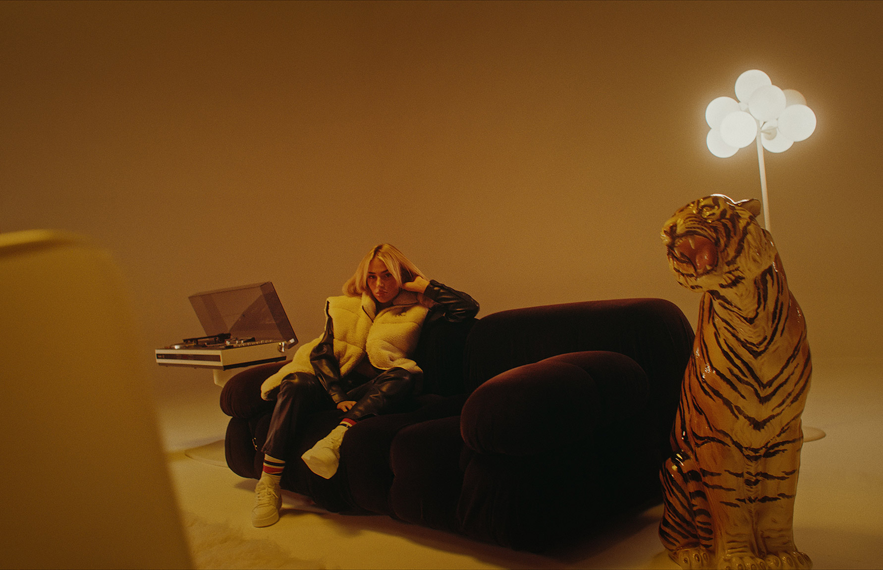 KARL_KANI_X_LOREDANA_MASTER_STILLS_1.13.1